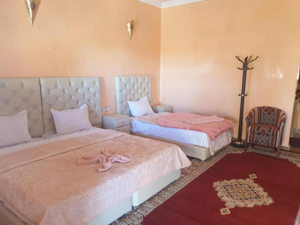 Auberge Sahara Garden Lac Yasmins Exteriör bild