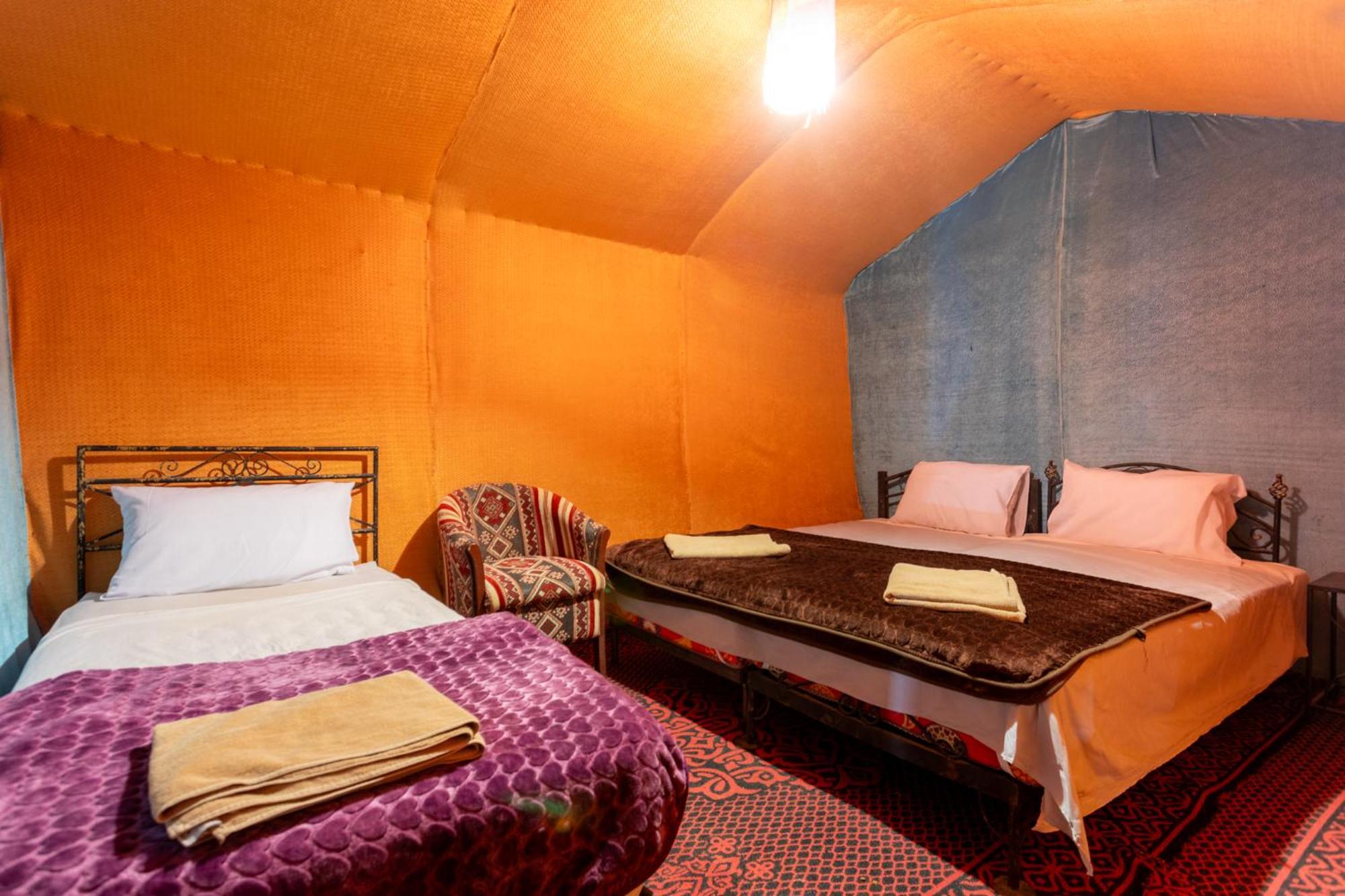 Auberge Sahara Garden Lac Yasmins Exteriör bild